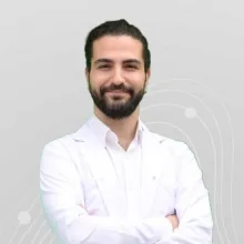 Uzm. Dyt. Okan Gül — Diyetisyen, İstanbul. Portre fotoğrafı.