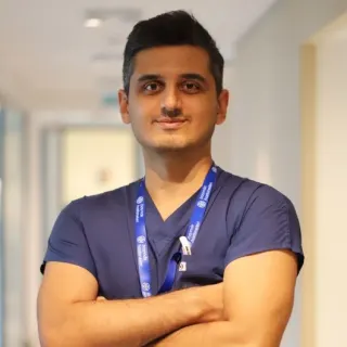 Uzm. Dt. Çağrı Şibal profilinde yer alan galeri fotoğrafı.