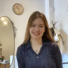 Psk. Dan. Duygu Elçi Topal — Psikolojik Danışma ve Rehberlik, İzmir. Portre fotoğrafı.