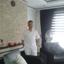 Dt. Muammer Kocabay — Diş Hekimi, Ankara. Portre fotoğrafı.