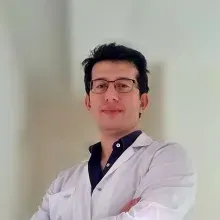 Op. Dr. Cahit Koçak — Ortopedi Ve Travmatoloji, Nilüfer, Bursa. Portre fotoğrafı.
