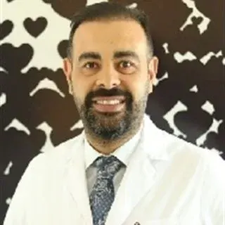 Doç. Dr. Hasan Yücel — Kardiyoloji, Sivas. Portre fotoğrafı.