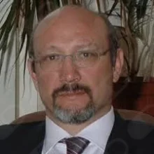 Prof. Dr. Atilla Soykan — Psikiyatri, Ankara. Portre fotoğrafı.