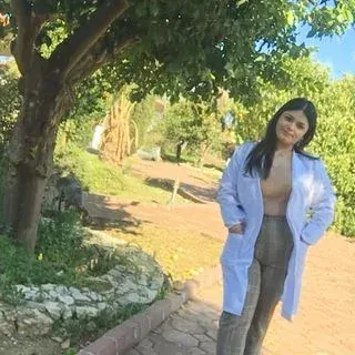 Psk. Emine Demir — Psikoloji. Portre fotoğrafı.
