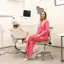 Uzm. Dt. Merve Özkan Akagündüz — Avcılar, İstanbul. Portre fotoğrafı.