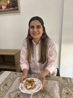 Dyt. Tuğçenur Arık profilinde yer alan galeri fotoğrafı.