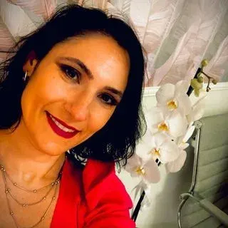 Dt. Ekin Cinal profilinde yer alan galeri fotoğrafı.