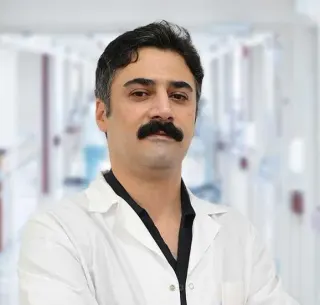 Op. Dr. Semih Özçınar profilinde yer alan galeri fotoğrafı.