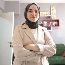 Psk. Dan. Aslı Salman — Psikolojik Danışma ve Rehberlik, İstanbul. Portre fotoğrafı.