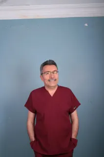 Op. Dr. Yılmaz Özcan profilinde yer alan galeri fotoğrafı.