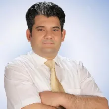 Uzm. Dr. Sadık Sunay — Kardiyoloji, Nilüfer, Bursa. Portre fotoğrafı.