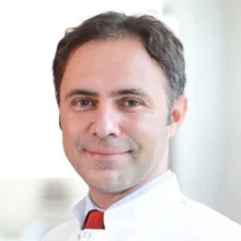 Uzm. Dr. Ergenekon Karagöz — Enfeksiyon Hastalıkları, Esenyurt, İstanbul. Portre fotoğrafı.