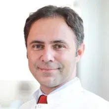 Uzm. Dr. Ergenekon Karagöz — Enfeksiyon Hastalıkları, Esenyurt, İstanbul. Portre fotoğrafı.