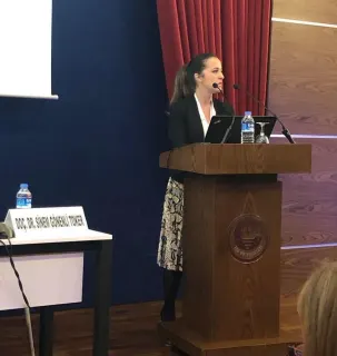 Prof. Dr. Sinem Gönenli Toker profilinde yer alan galeri fotoğrafı.