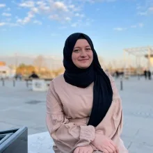 Psk. Dan. Mervenur Sefer — Psikolojik Danışma ve Rehberlik, İstanbul. Portre fotoğrafı.