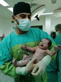 Op. Dr. Talha Ayvaz profilinde yer alan galeri fotoğrafı.