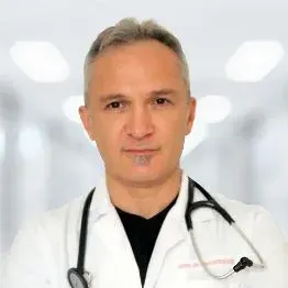 Uzm. Dr. Nuri Ergüzel — Kardiyoloji, Bolu. Portre fotoğrafı.