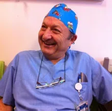 Op. Dr. Tahsin Bekir Küçükkayıkçı — Genel Cerrahi, Ankara. Portre fotoğrafı.