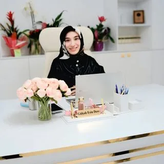 Uzm. Dr. Gülşah Esin Dere — Psikiyatri, Tokat. Portre fotoğrafı.