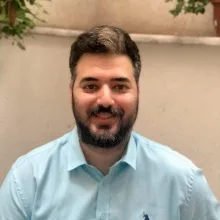 Kl. Psk. Stephan Aras Suna — Psikoloji, İstanbul. Portre fotoğrafı.
