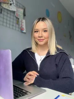 Dkt. Aybüke Akgün profilinde yer alan galeri fotoğrafı.