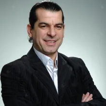 Psk. Dan. Hakan Tokgöz — Psikolojik Danışma ve Rehberlik, Selçuklu, Konya. Portre fotoğrafı.