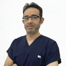 Uzm. Dr. Murat Zümrüt — Ortopedi Ve Travmatoloji, İstanbul. Portre fotoğrafı.