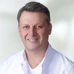 Prof. Dr. Levent Akçay İstanbul