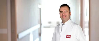 Doç. Dr. Cem Albay Mersin