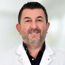Op. Dr. Emre Hayırcı İzmir